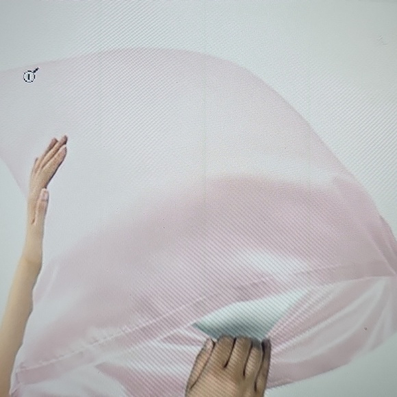 NWT Silk Satin Pink Pillow Cases Standard Size Set of 2 20x30 - Picture 8 of 9